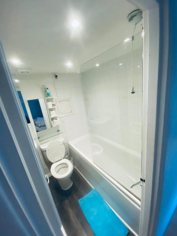Kensington One Bed Apartment Suite Londres Exterior foto